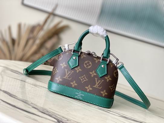 LV Handbag 18x12x8cm
