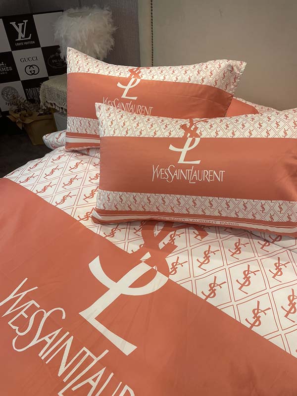 Fashion Washable Silk Digital Bedding Sets(1 Quilt,1 Sham,2 pillow cases)SJT-986071