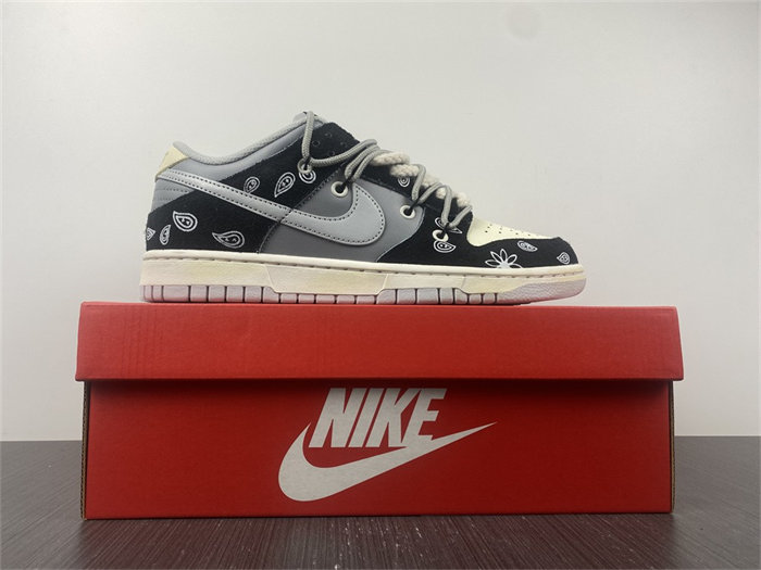 NK Dunk Low RETRO DH7913-001