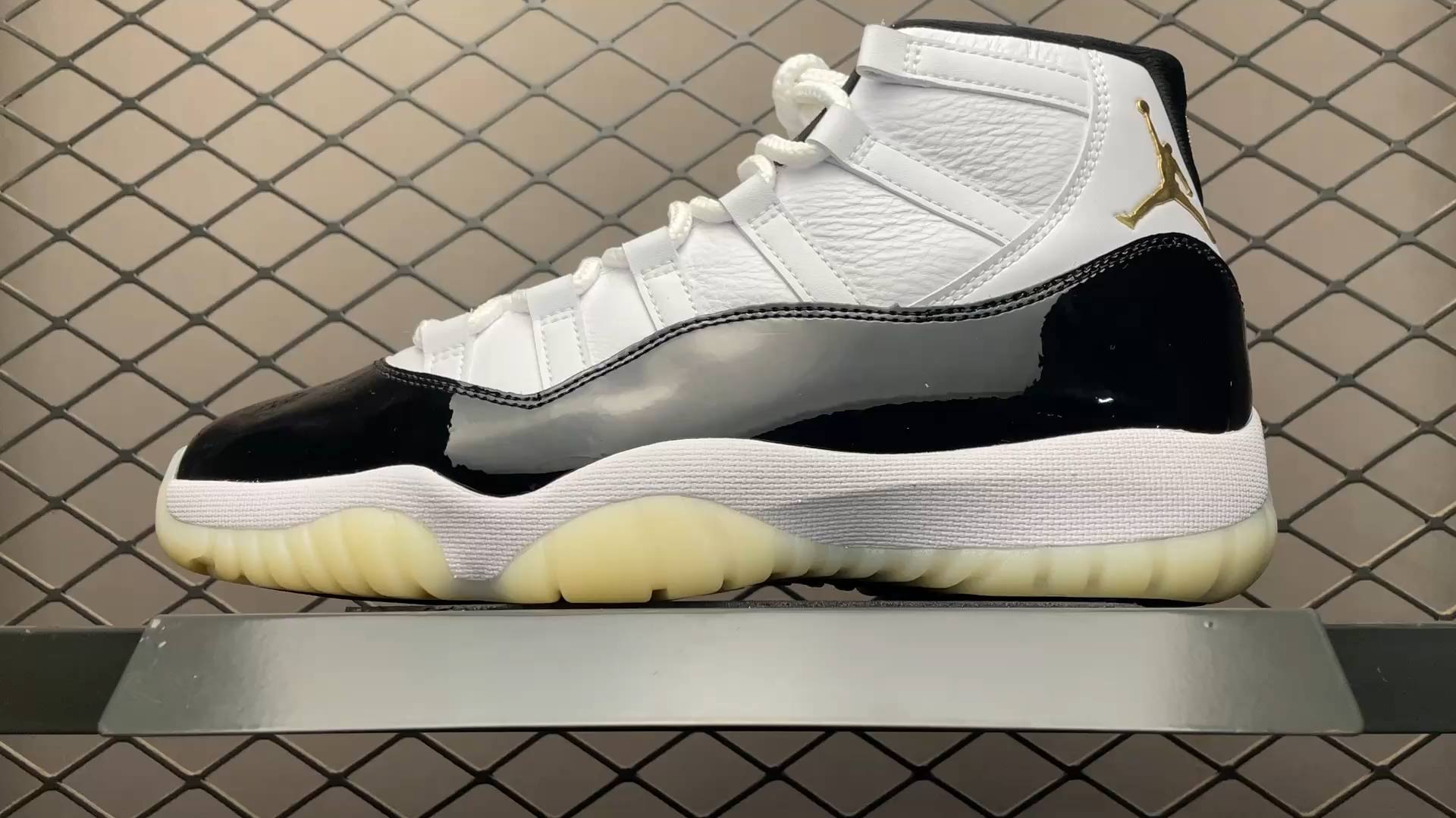JRD 11 Retro DMP Defining Moments CT8012-170