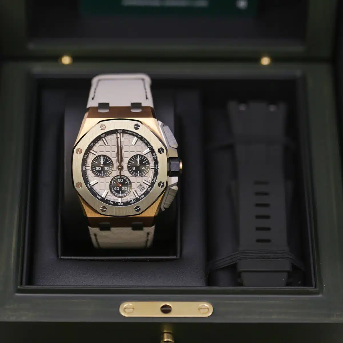 Audemars Piguet Royal Oak Offshore Chronograph 43mm 26420OI.OO.A015VE.01