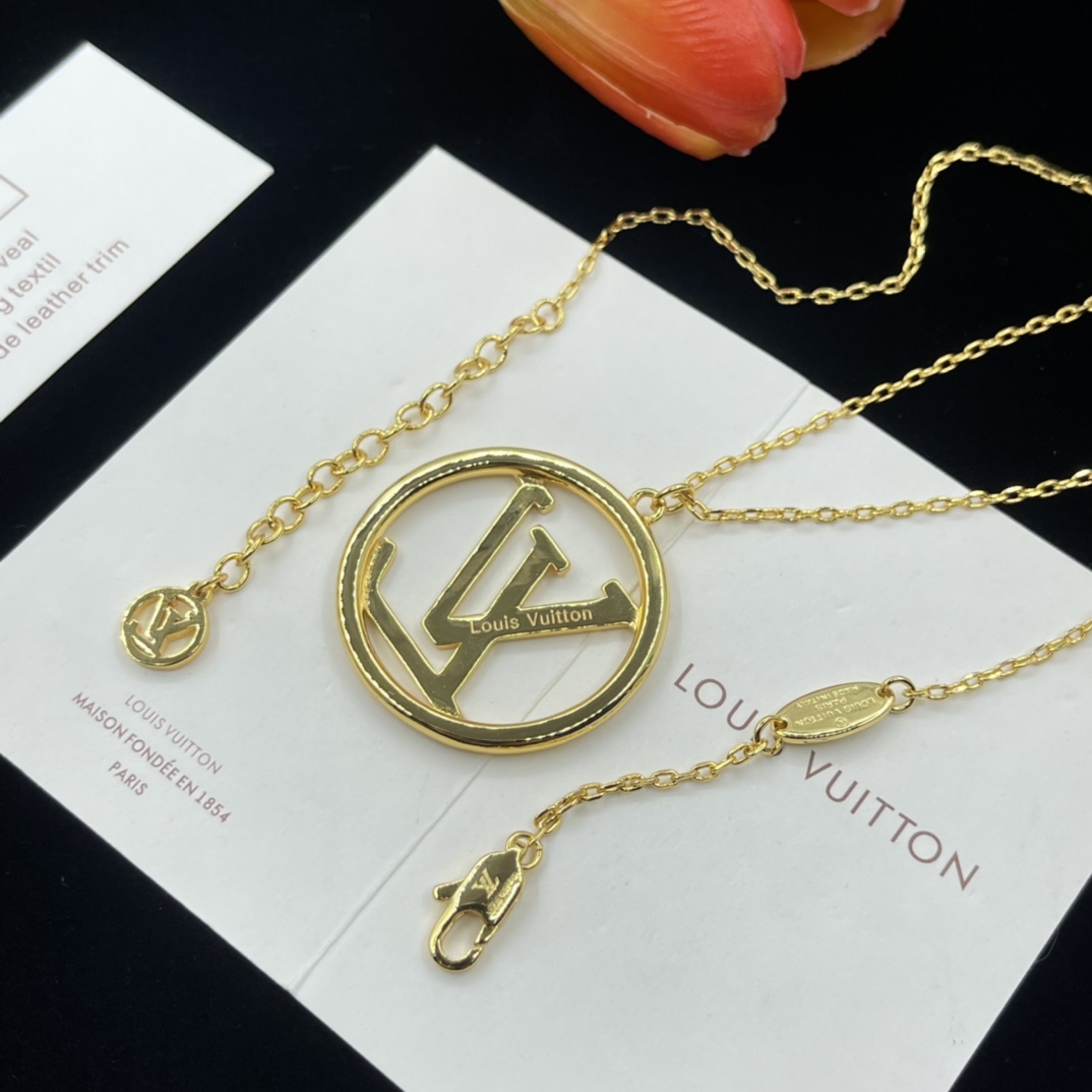 Necklace VVXL-9120019
