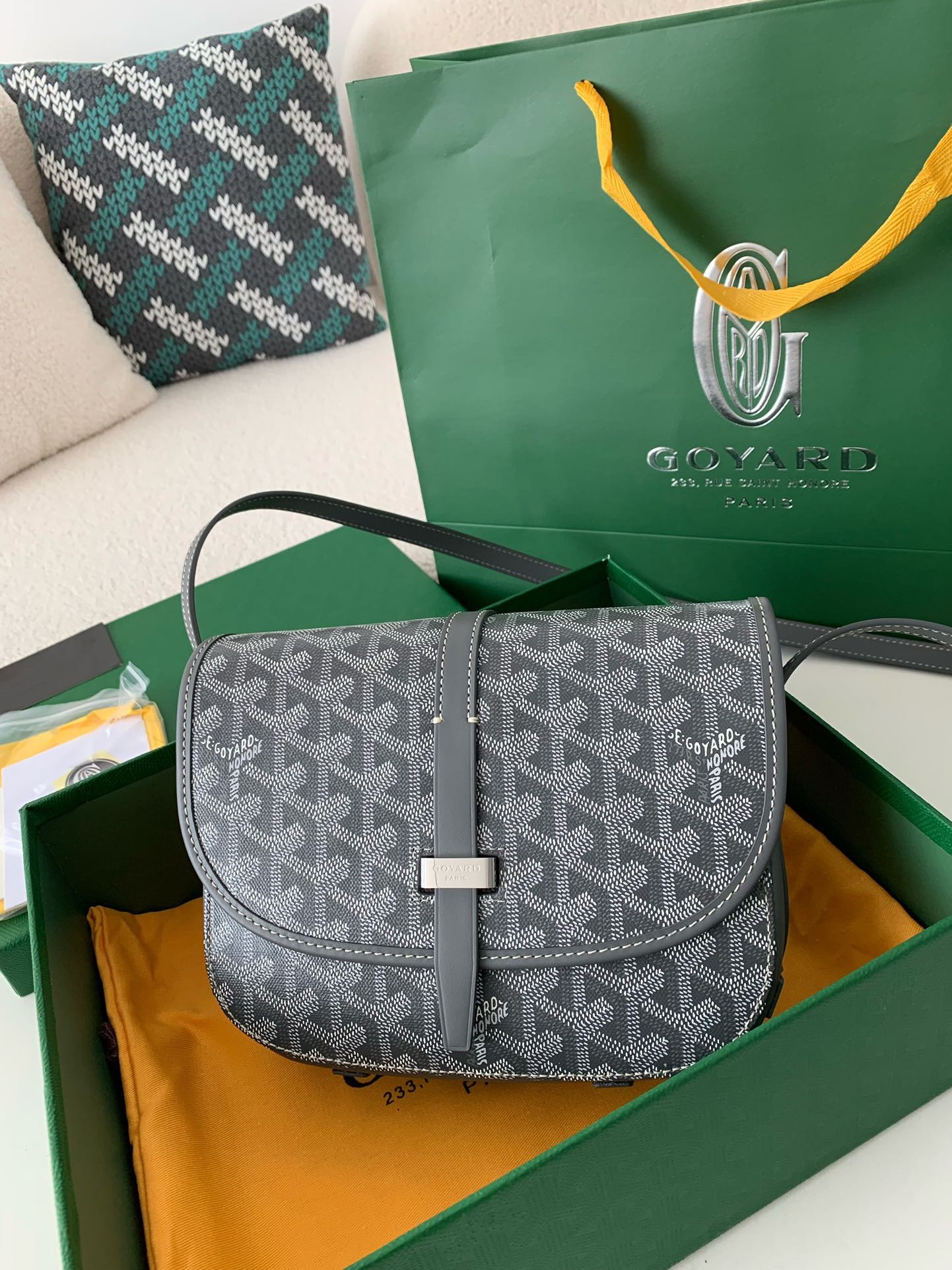GY Belvédère bag Top Quality  Size:21.5*16*6cm