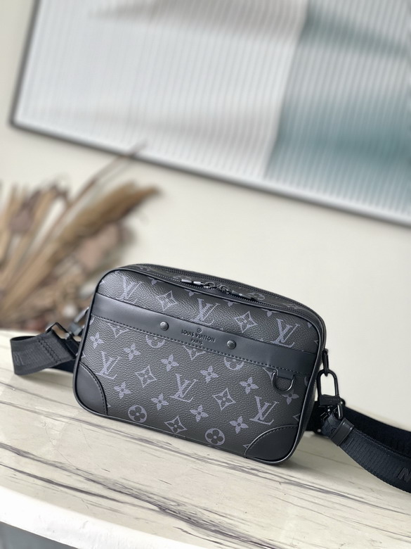 LV  Messenger Bags 24x16x8cm