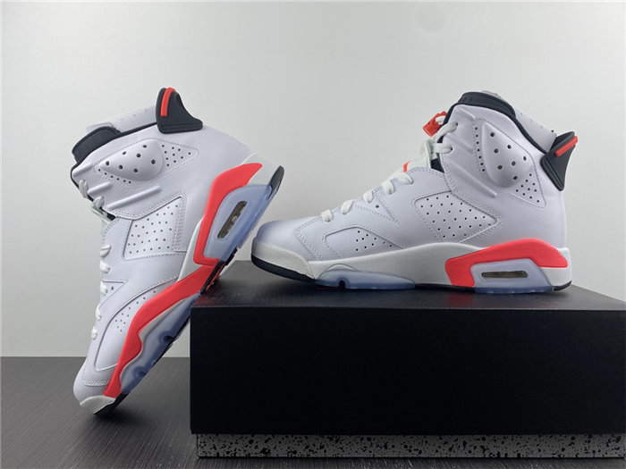 JRD 6 Retro Infrared White 384664-123