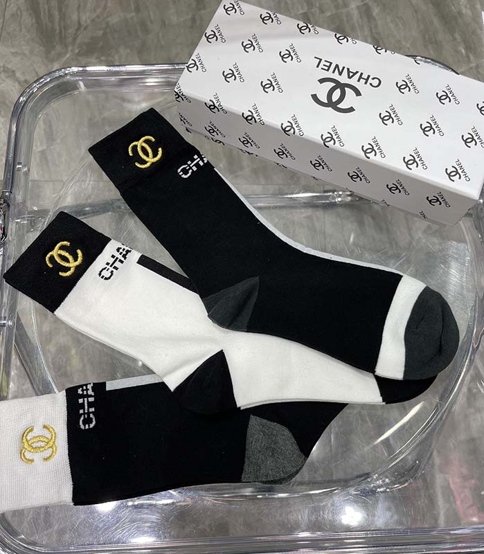 Set of 3 Pairs of Cotton Anti-bacterial Crew Socks WZ-92400055