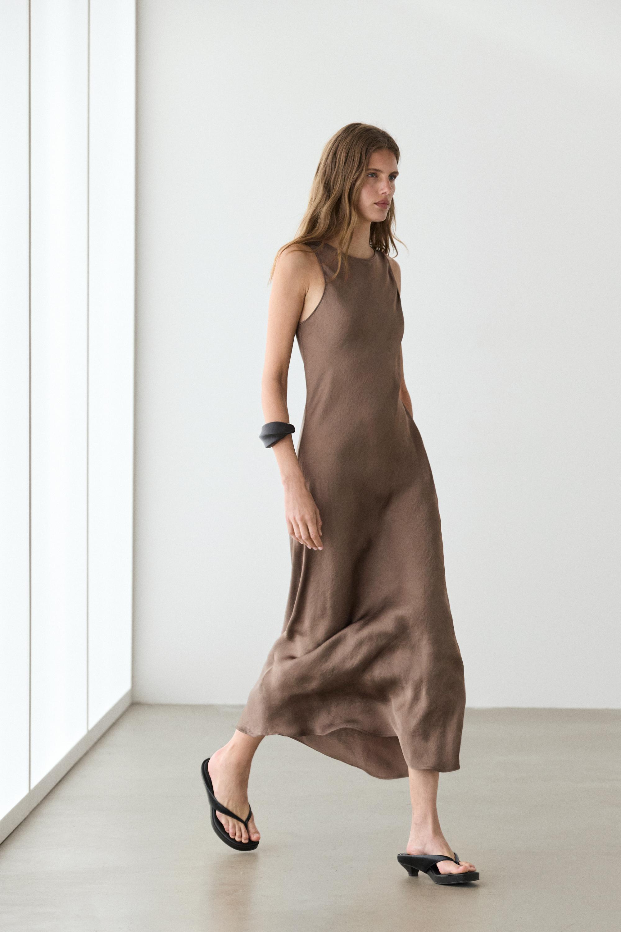 Vestido largo fluida satén