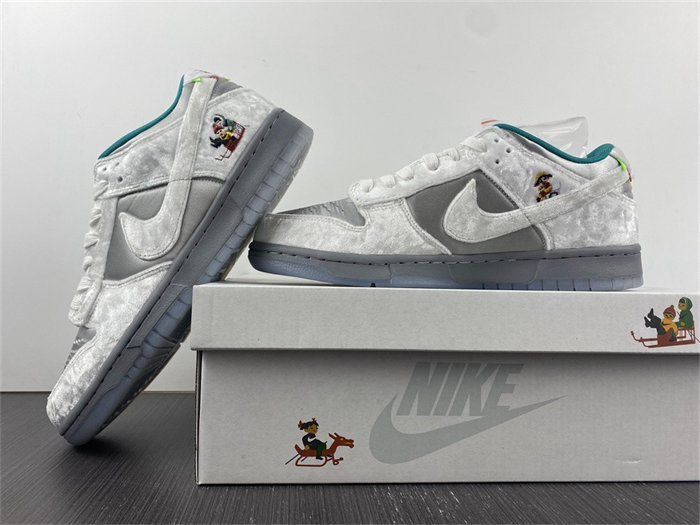 NK Dunk Low Ice DO2326-001