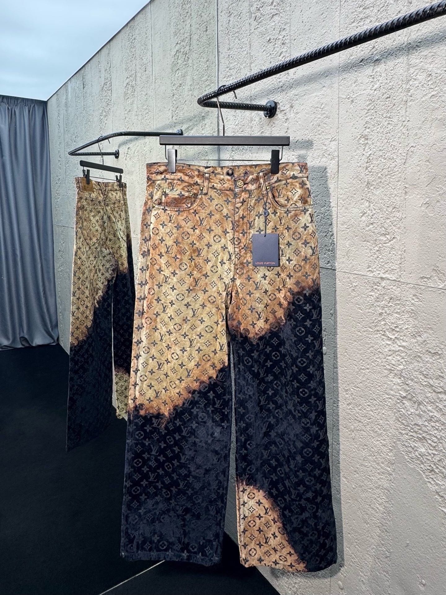 LV Jeans