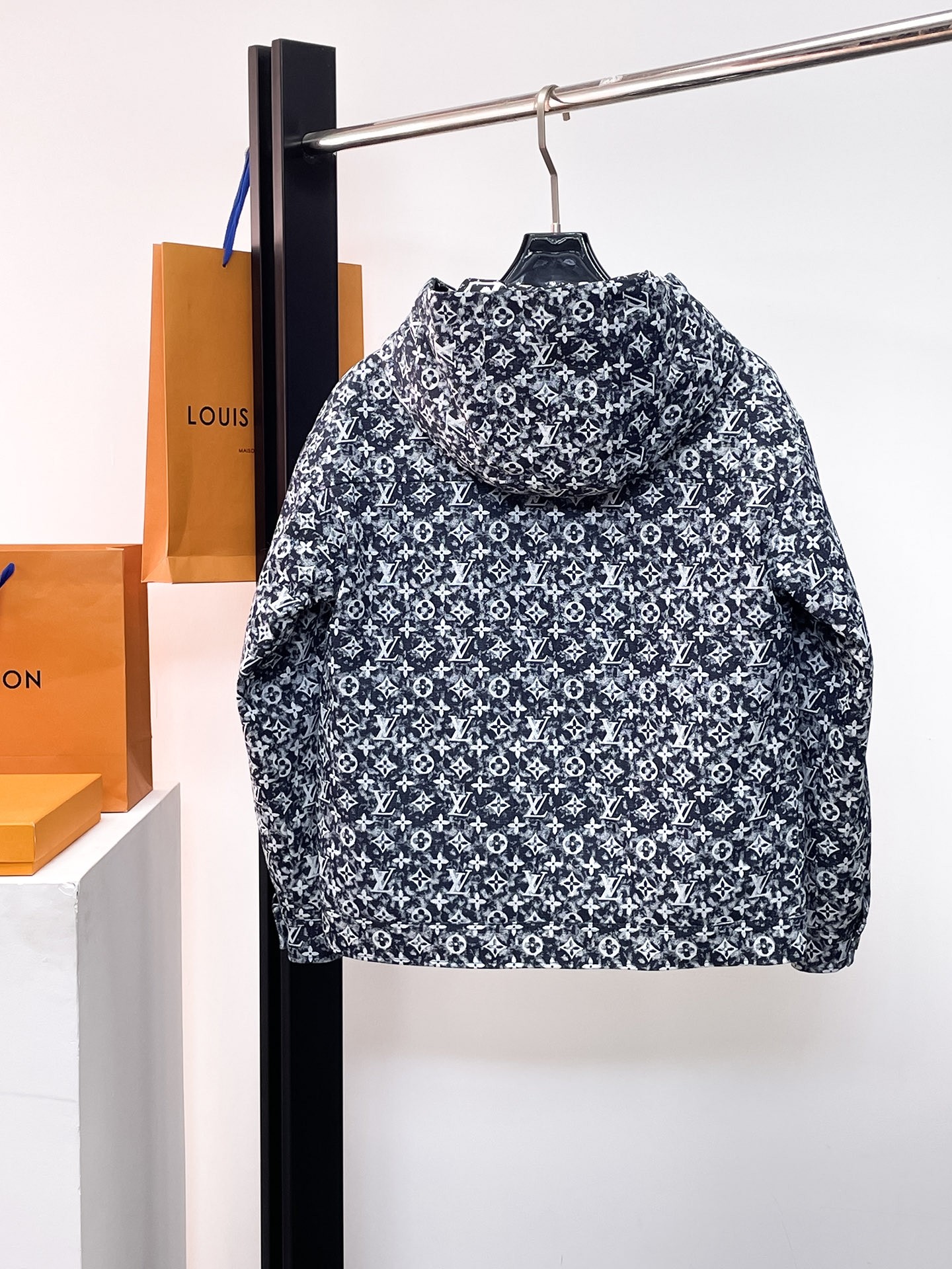 LV Down Jacket