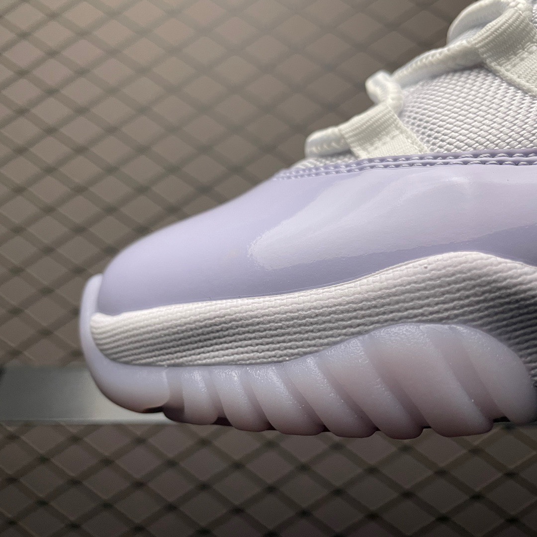 JRD 11 Retro Low Pure Violet AH 7860-101