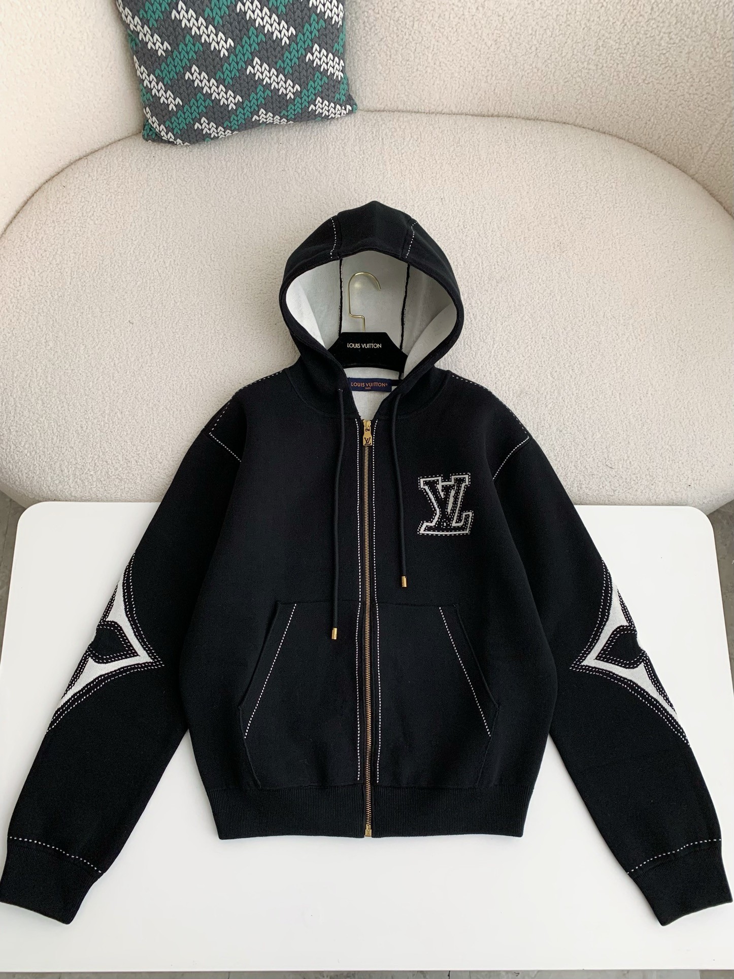 LV  SS24 Logo Inlaid flower zipper sweatshirt Jackets