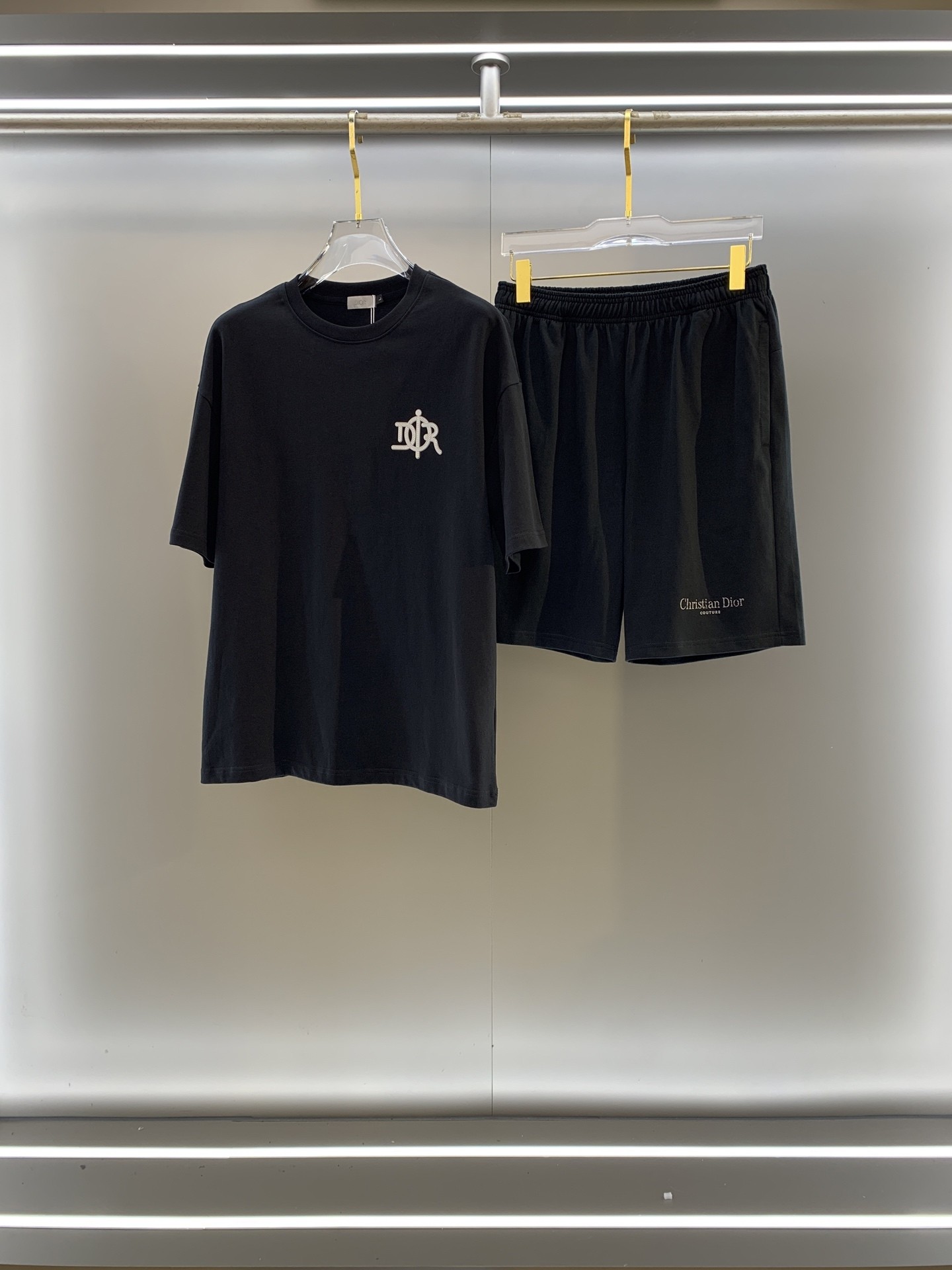 DR Two-piece suit