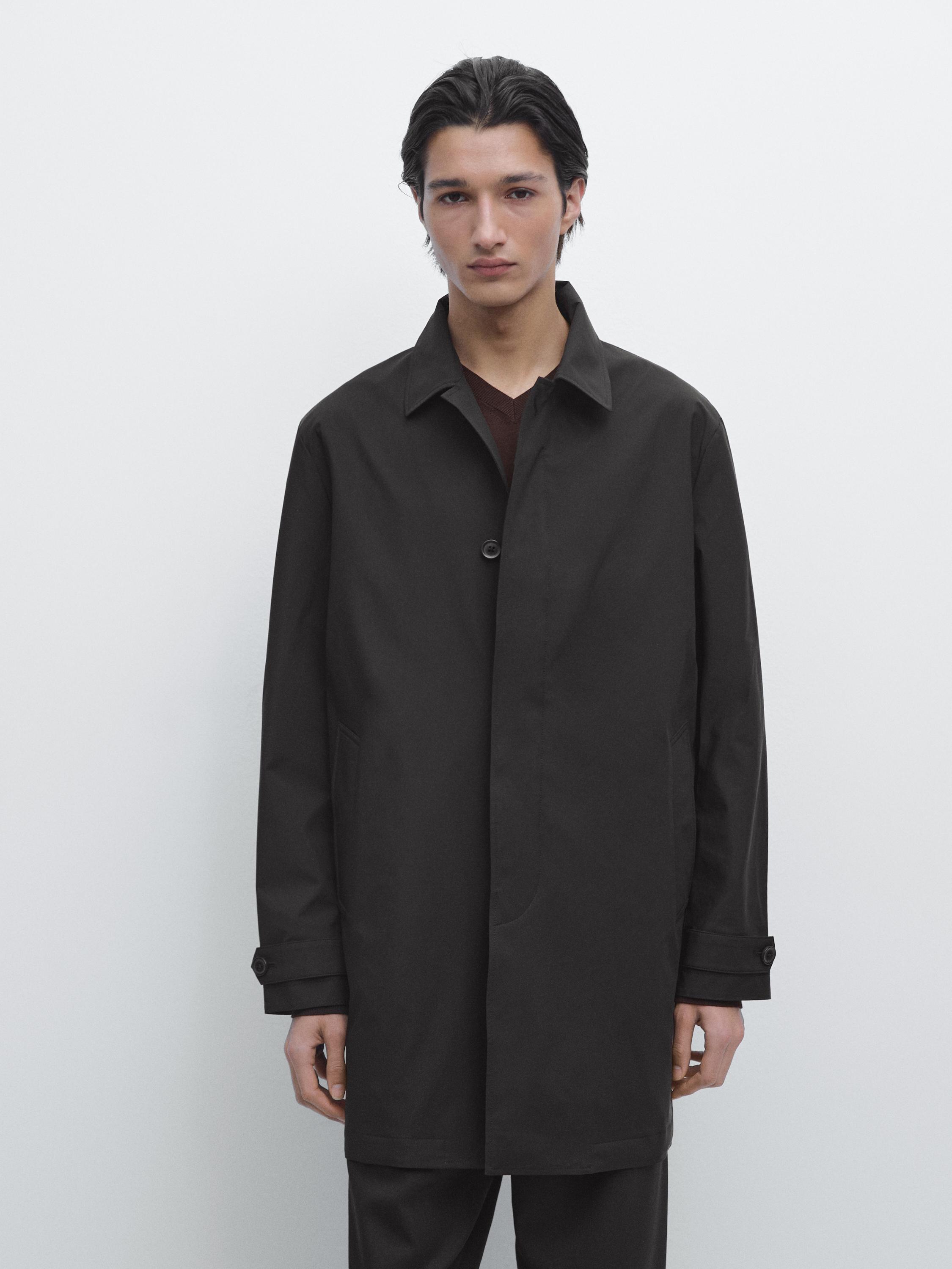 Parka ligera tejido técnico