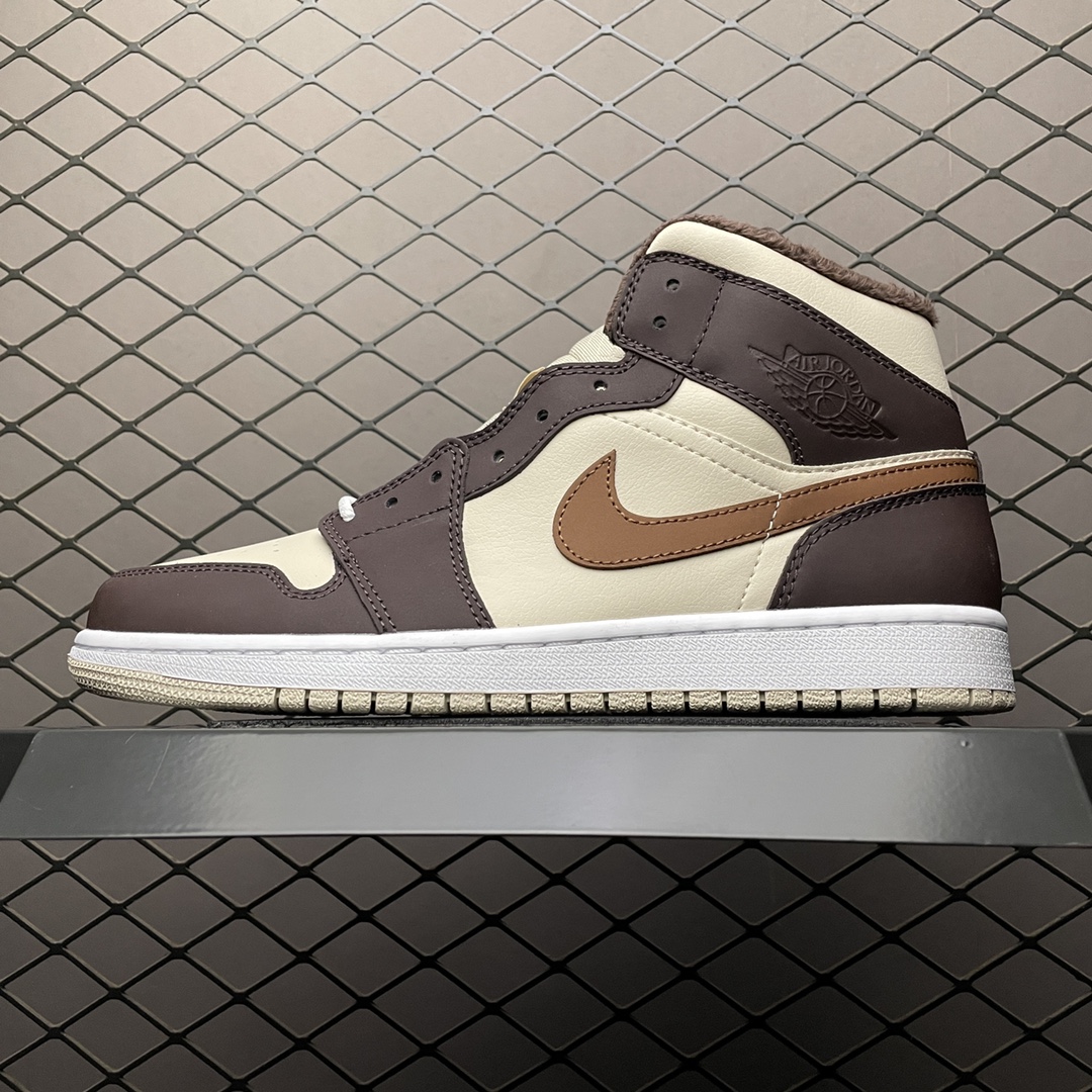 JRD1 Mid SE Brown Basalt Oatmeal DO6699-200