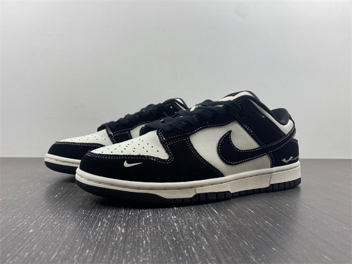 NK Dunk Low FC1688-300