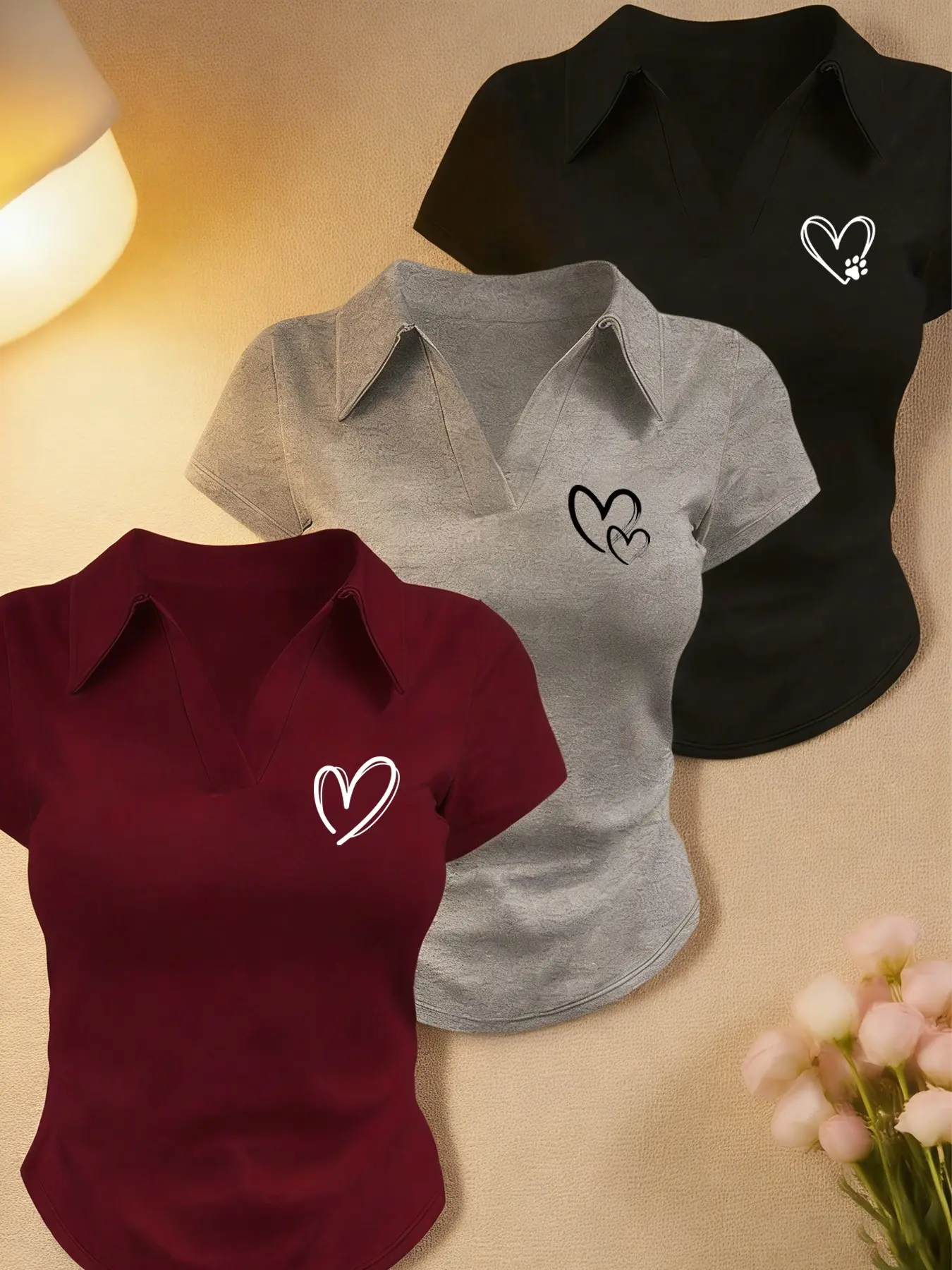 Women's 3 Pack Heart Graphic Polo Shirts, Short Sleeve V Neck Slim Fit Crop Tops, Soft Stretchy Y2K Aesthetic Tees, Casual Going Out Daily Wear for Teens, Juniors & Young Adults
