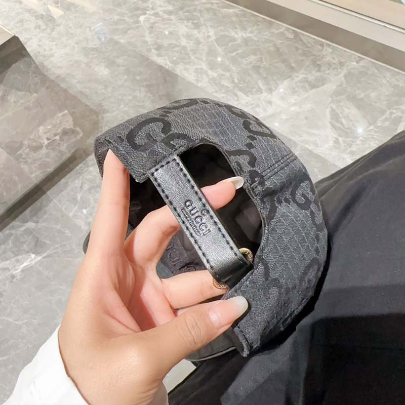 Fashion Classical Adjustable Black Baseball Cap MZ-916092