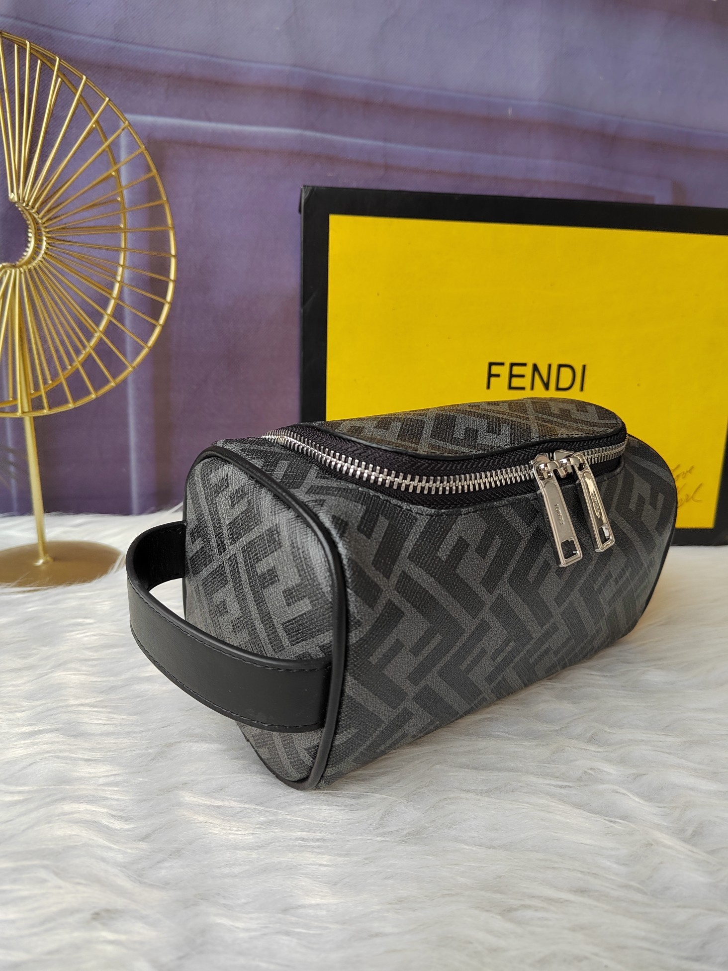 FD Makeup bag Size:25x13x13cm（Multiple colors）
