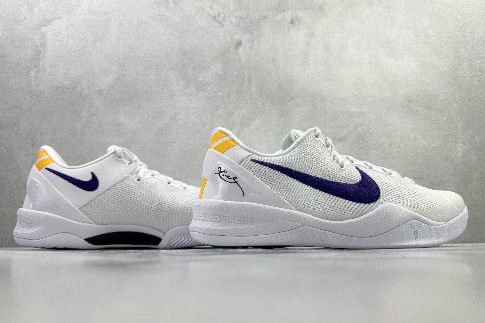 NK Kobe 8 Protro HF9550-100