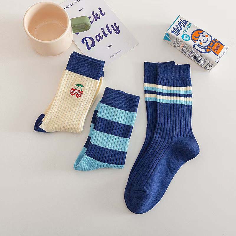 Set of 3 Pairs of Cotton Anti-bacterial Crew Socks WZ-924000156