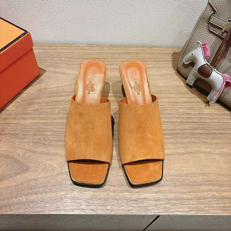 Fashion High Quality Real Leather Slippers LX-872325