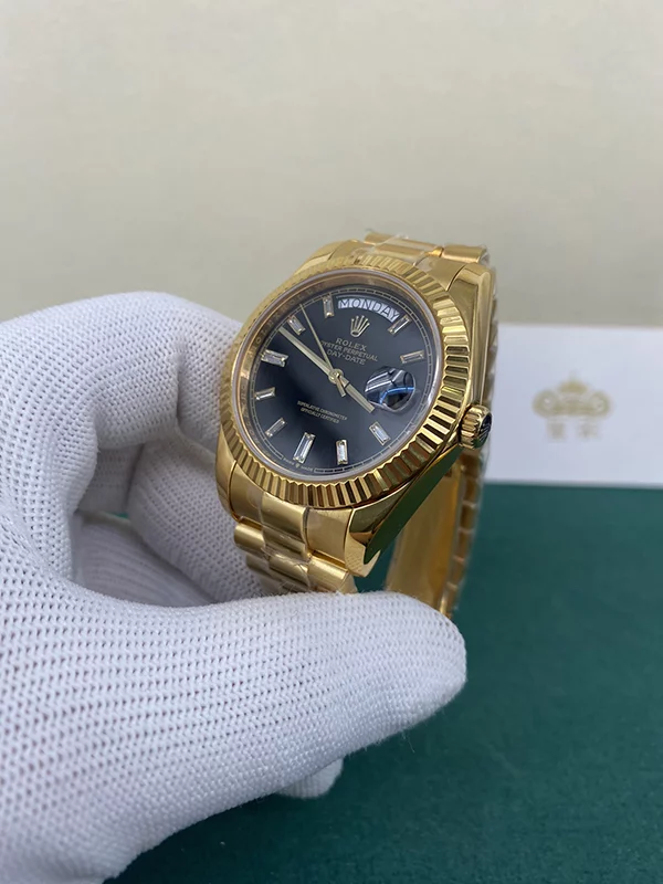 Classical Black Dial Mechanical Watch WB-7180063