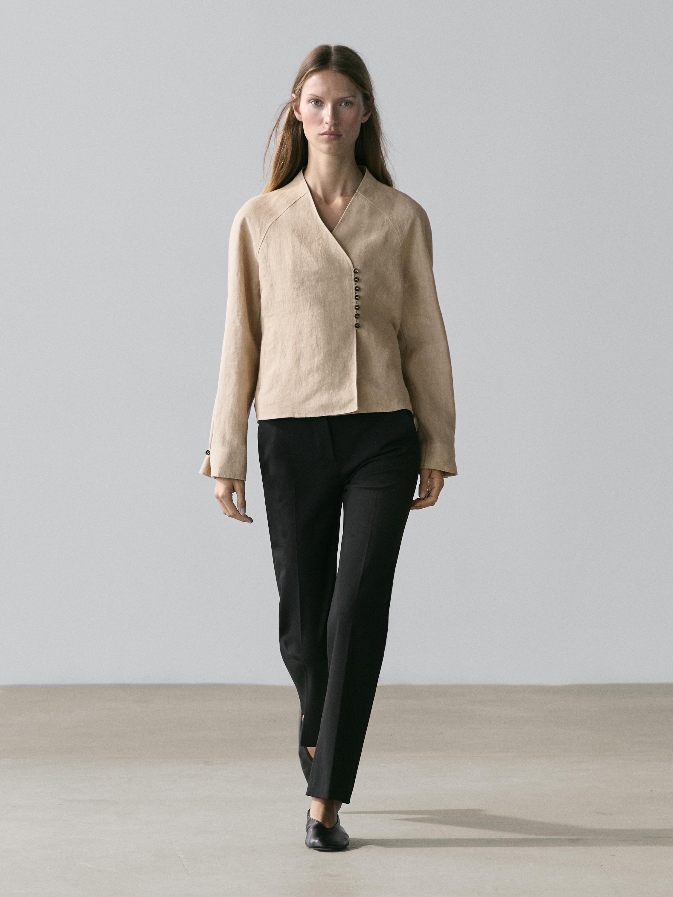 Chaqueta corta 100% lino