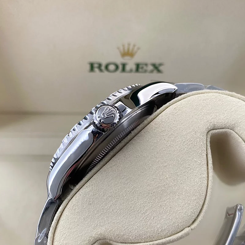 Classical 40mm diameter White Dial Man‘s Mechanical Watch WB-7180015