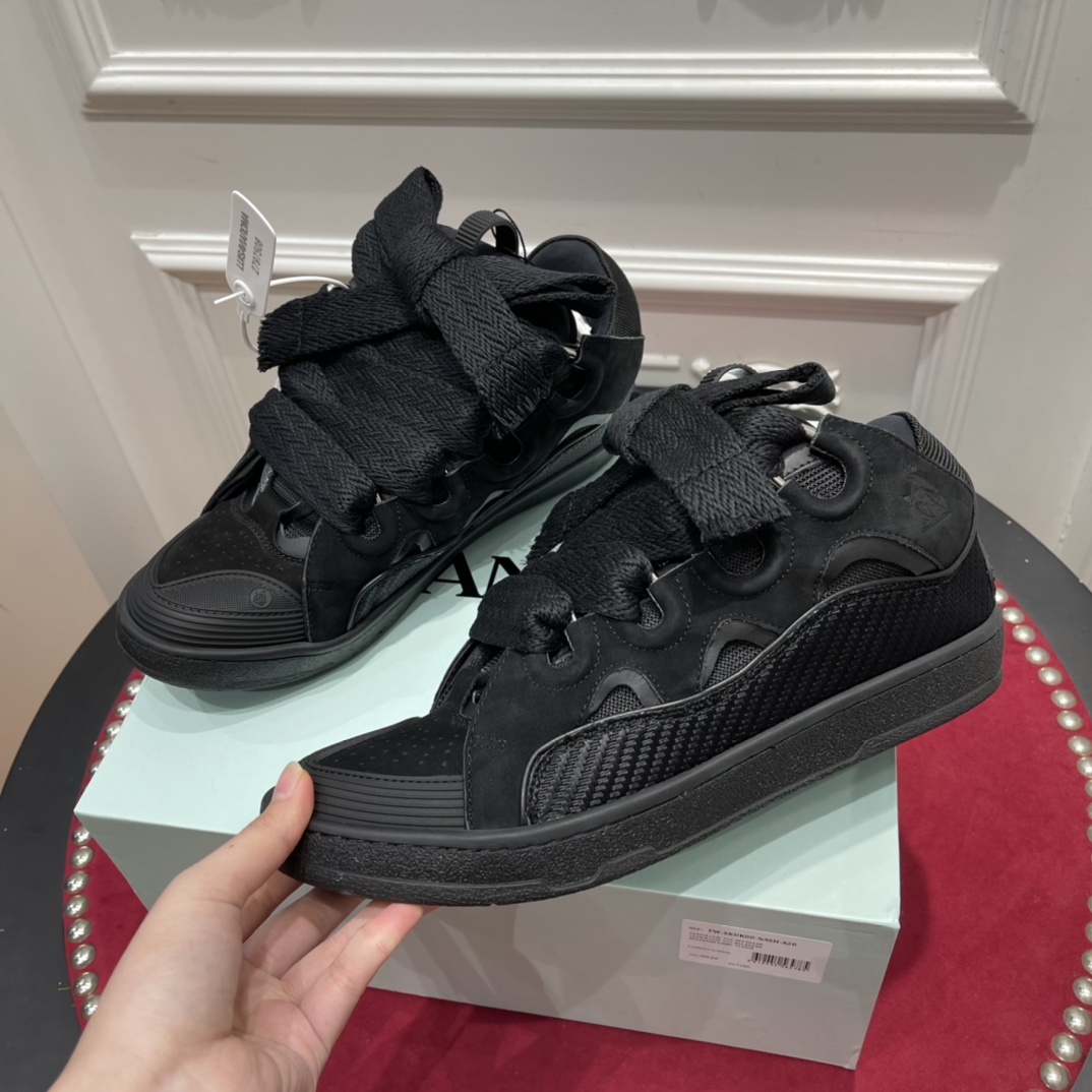 LAN Curb Sneaker All Black