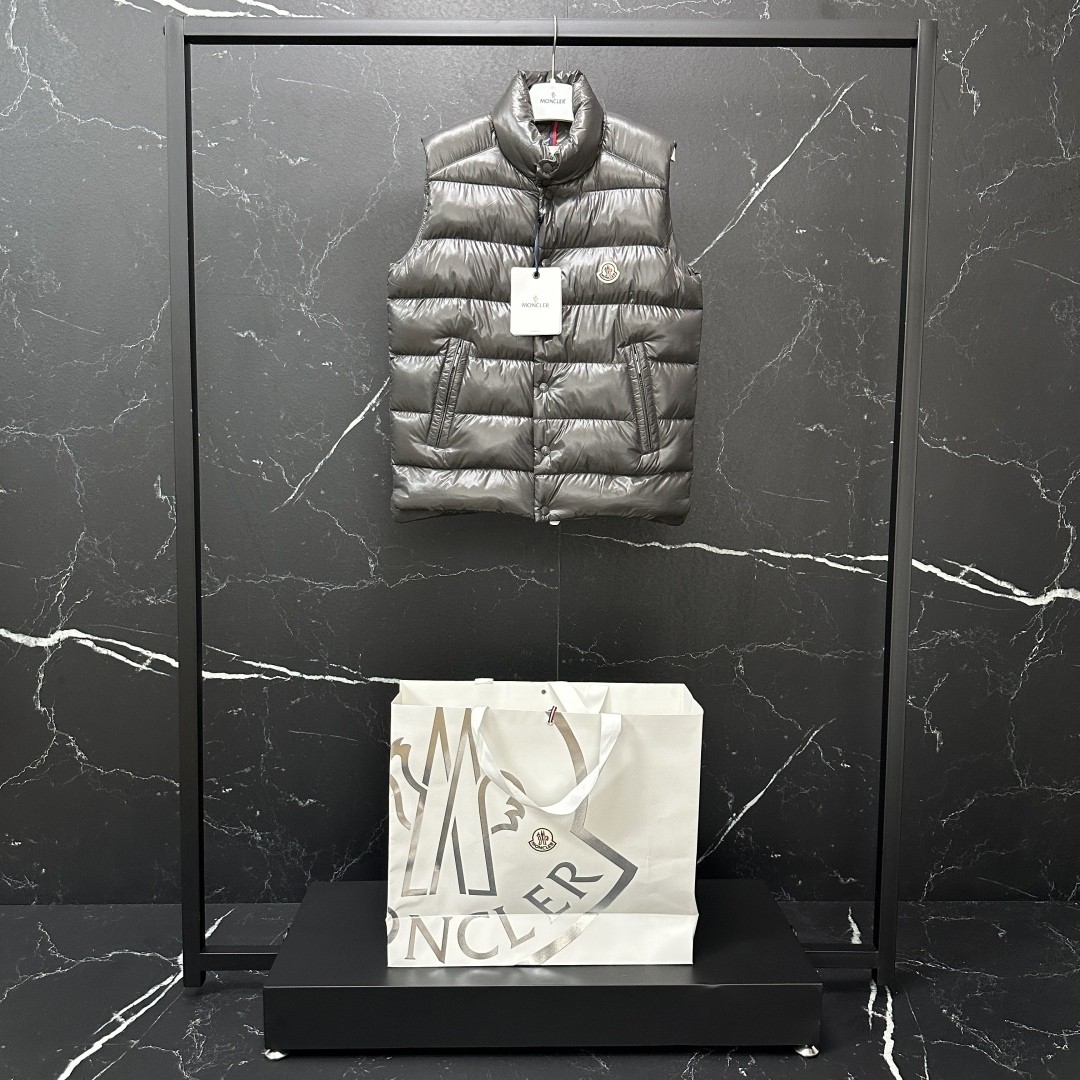 MONC Down vest jacket