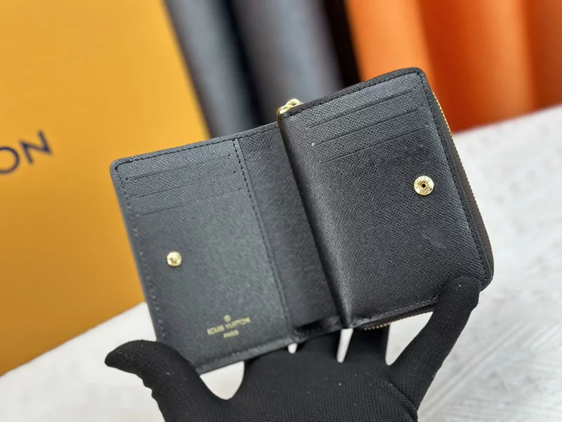 Fashion Bifold Wallet with 6Card Slots BB-9211008