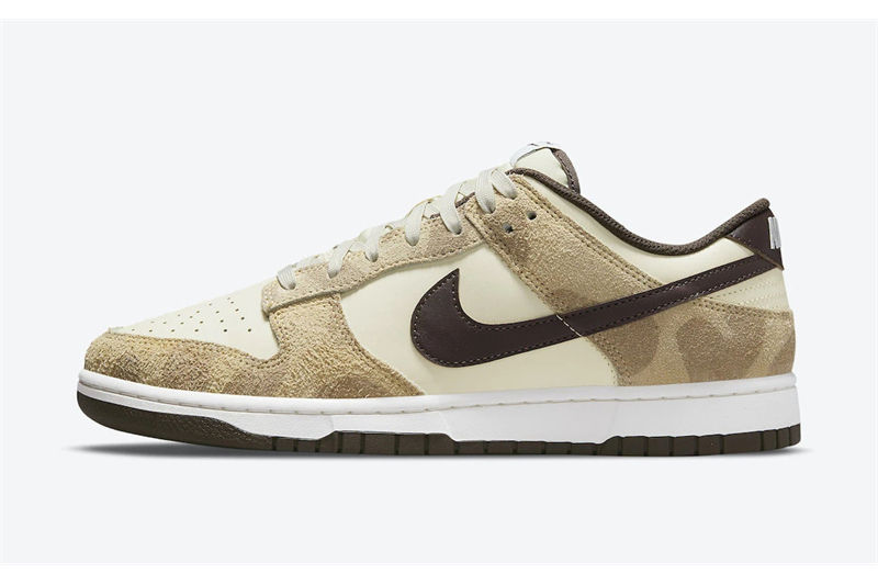 Nike Dunk Low Retro PRM Animal Pack Giraffe/Cheetah DH7913-200