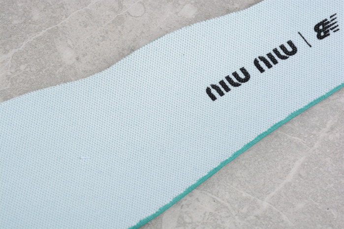 Miu Miu x New Balance IU688M