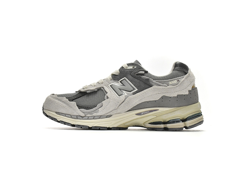 Get New Balance 2002R Cloud Ash M2002RDA