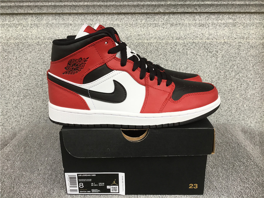 Air Jordan 1 Mid 554724-069