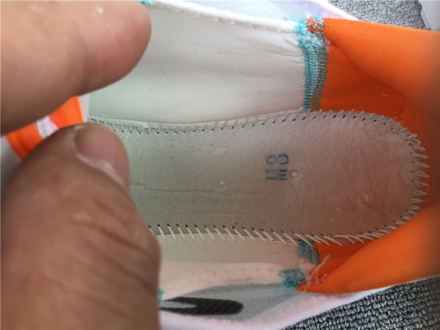 Nike Air Max 2090 Cushioned Running Shoes CT7695-104