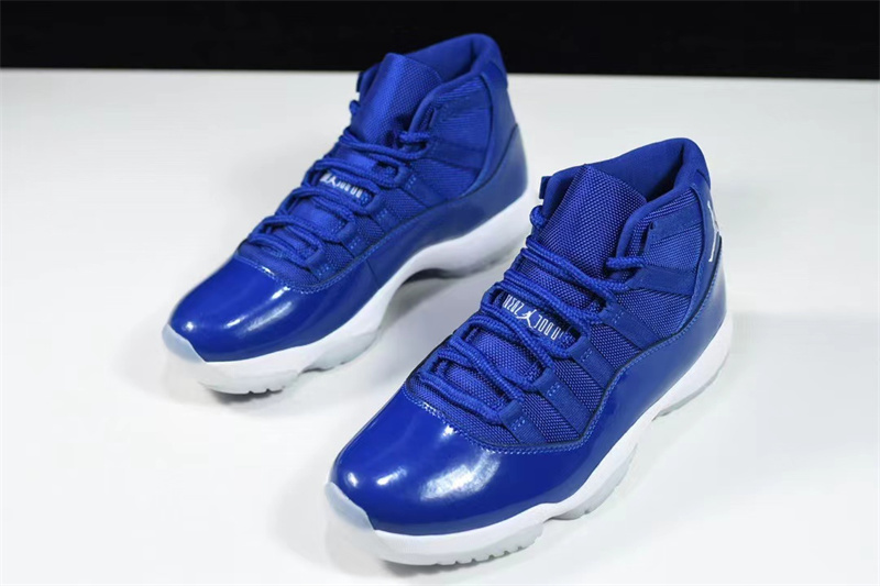 Air Jordan 11 Retro Navy Blue AT7802-115