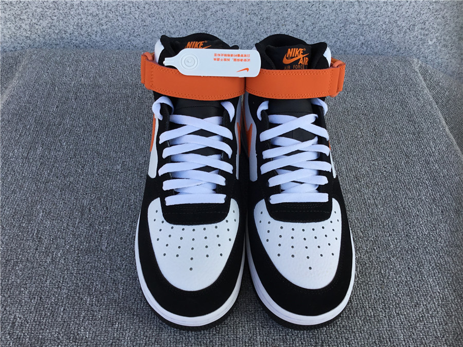 Nike Air Force 1 Mid LV8