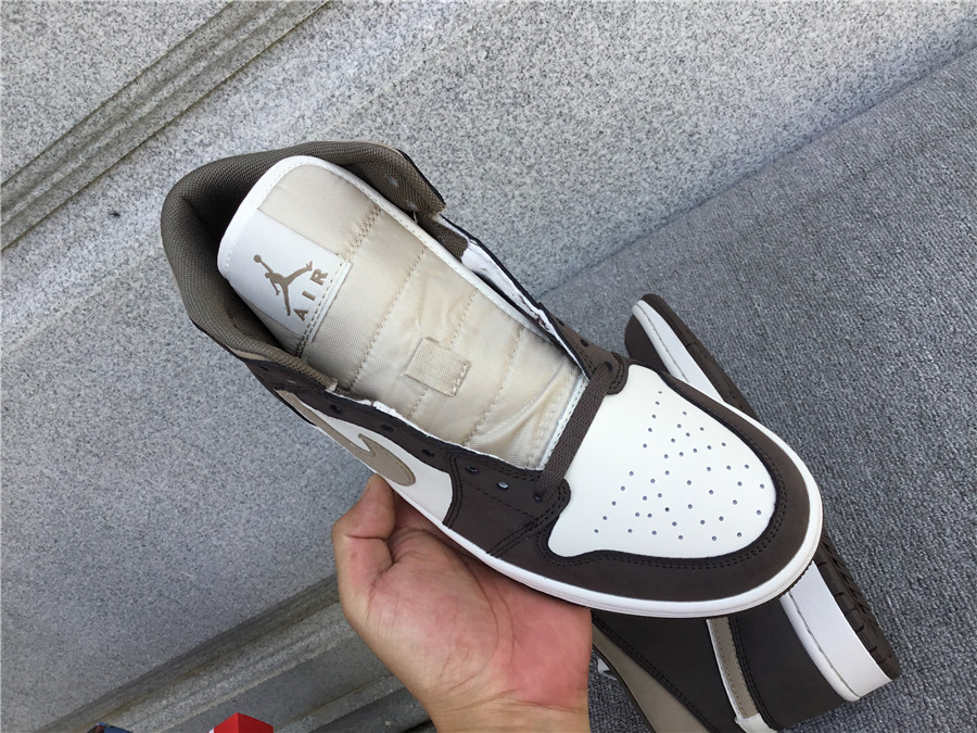 Air Jordan 1 Mid OG SP 554766-002