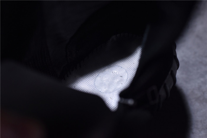 Adidas Yeezy Boost 750 Triple Black Cblack BB1839