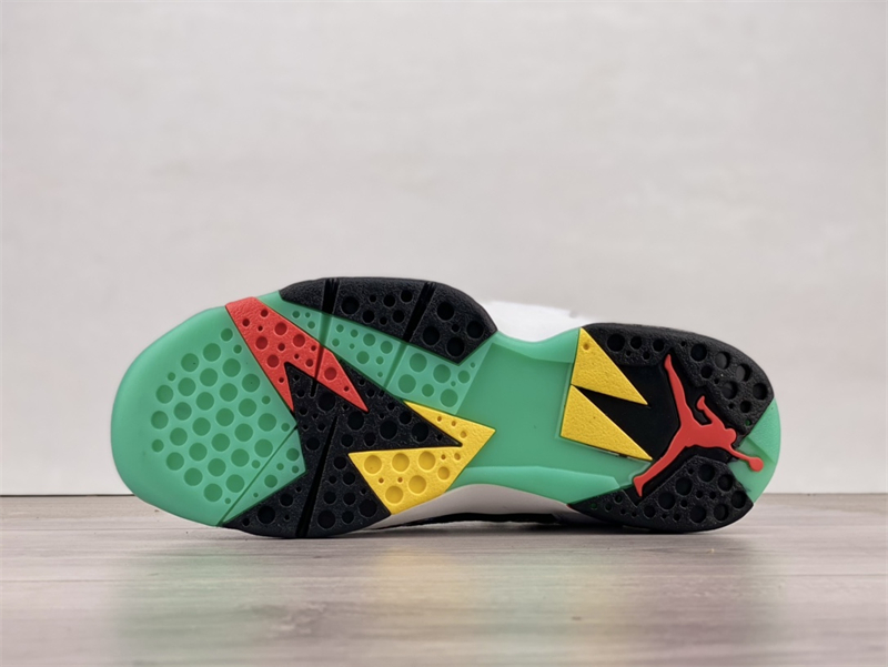 Air Jordan 7 Retro GC CW2805-160