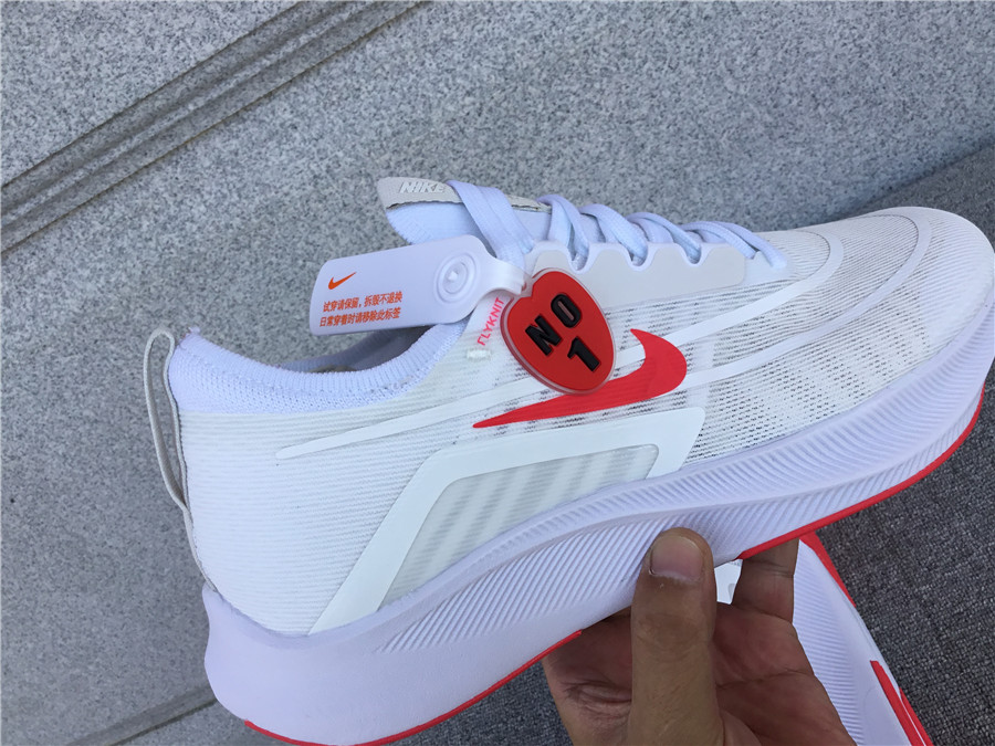 Nike Zoom Fly 4 Carbon Plate Running Shoe CT2392-006