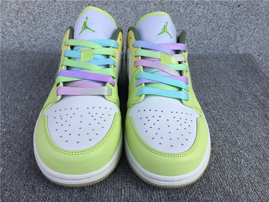 Air Jordan 1 Low FD9906-131