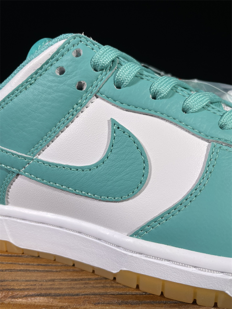 Dunk x Tiffany teal blue DV2190-100