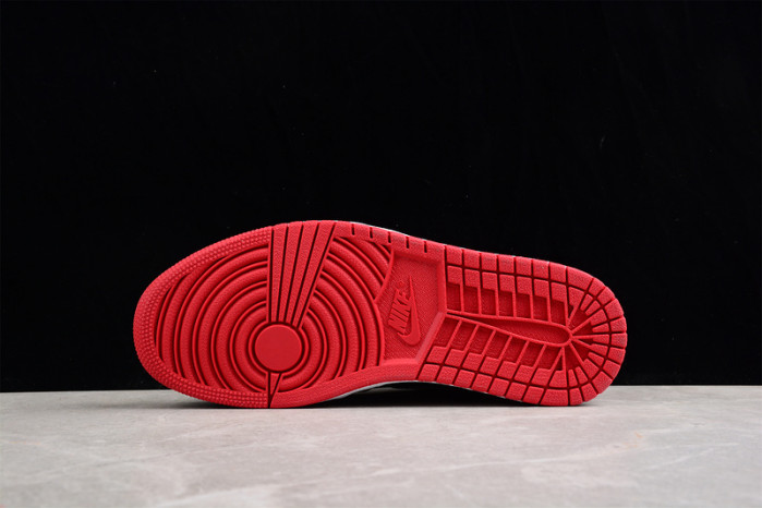 AIR JORDAN 1 HIGH OG BRED PATENT 555088-063/575441-063