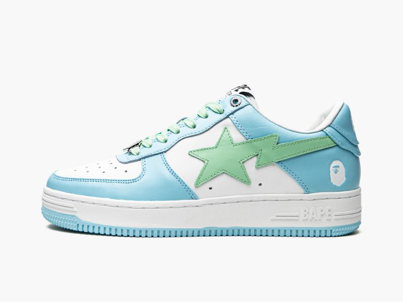 A BATHING APE? Womens BAPE STA LOW L IT Light Blue