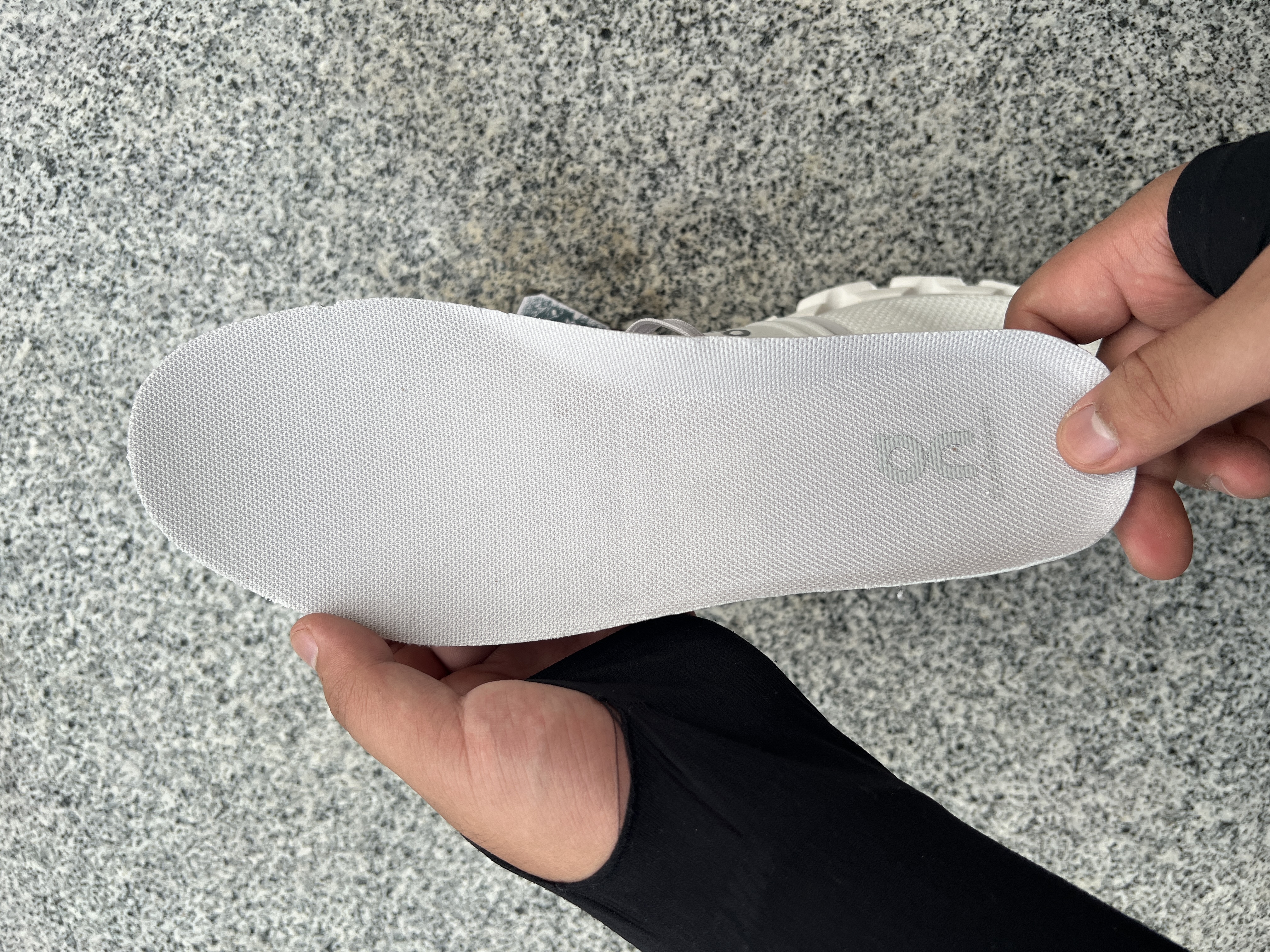 Cloud Swift 3 AP1004-001