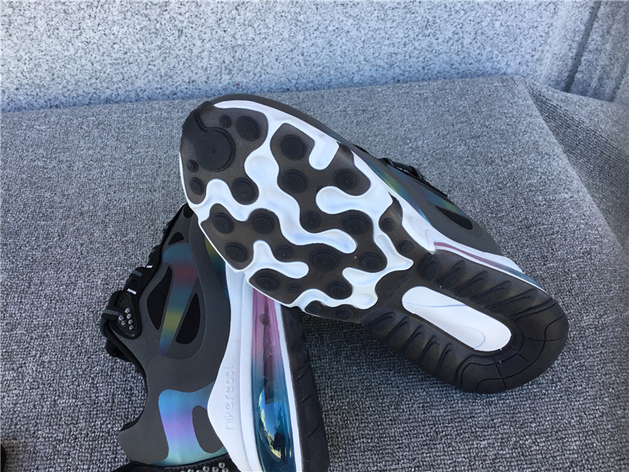 Nike Air Max 270 React SE