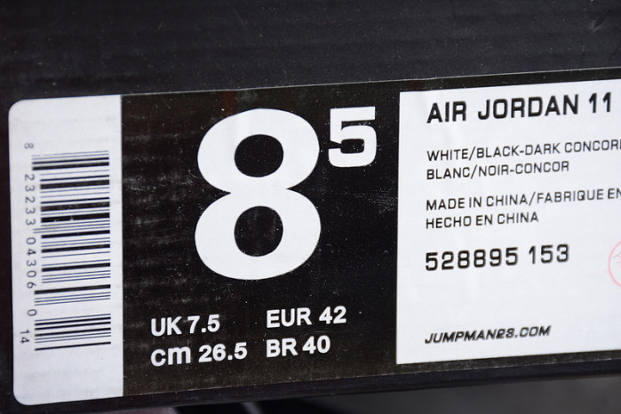 AIR JORDAN 11 RETRO LOW 